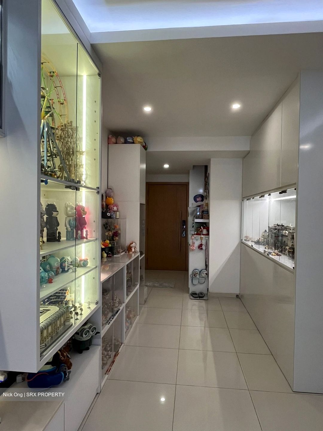 Oasis @ Elias (D18), Condominium #500525101